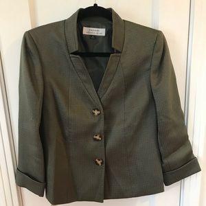 Tahari Staple Blazer in Green